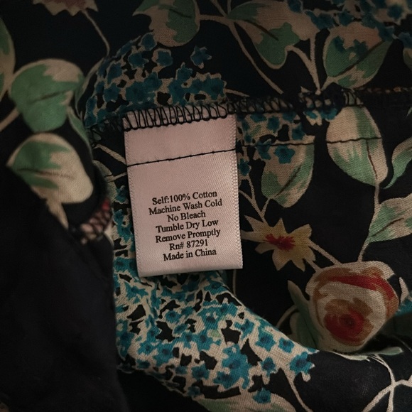 Johnny Was Floral Print Tunic Top Blouse SZ Medium EUC - Picture 7 of 7